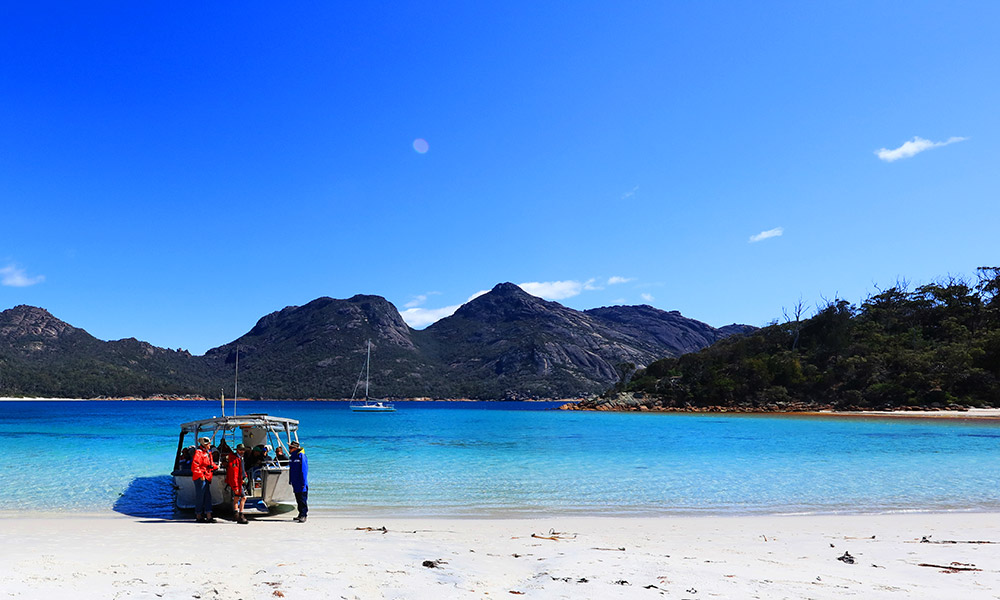 Shore excursions included