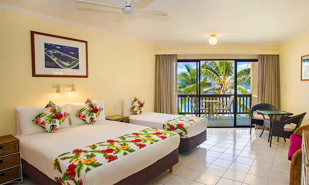 Deluxe Beachfront Room